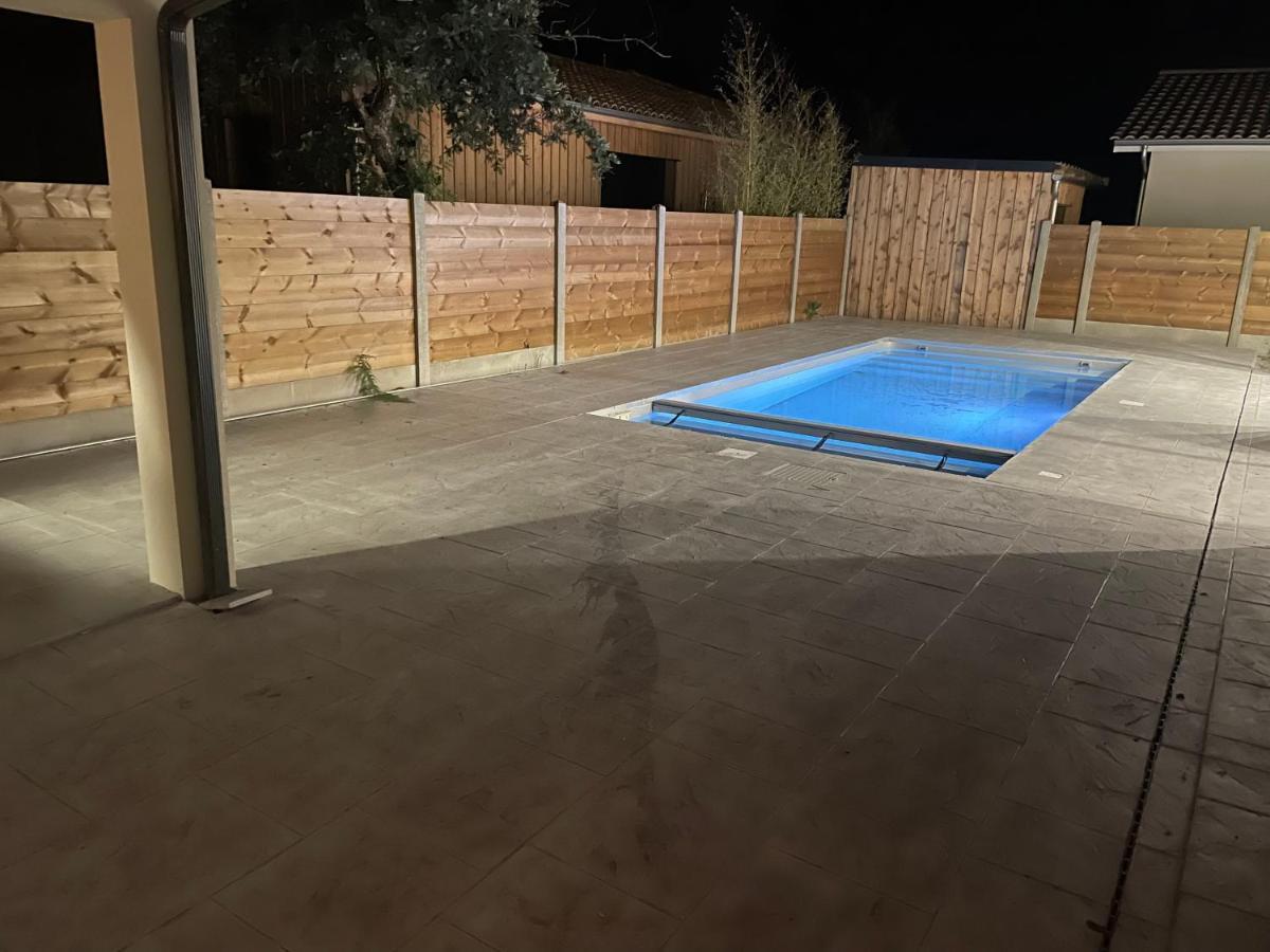 Maison Moderne Avec Piscine Chauffee Lacanau Exterior foto