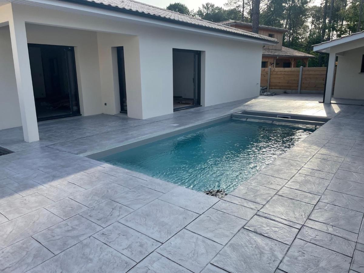Maison Moderne Avec Piscine Chauffee Lacanau Exterior foto