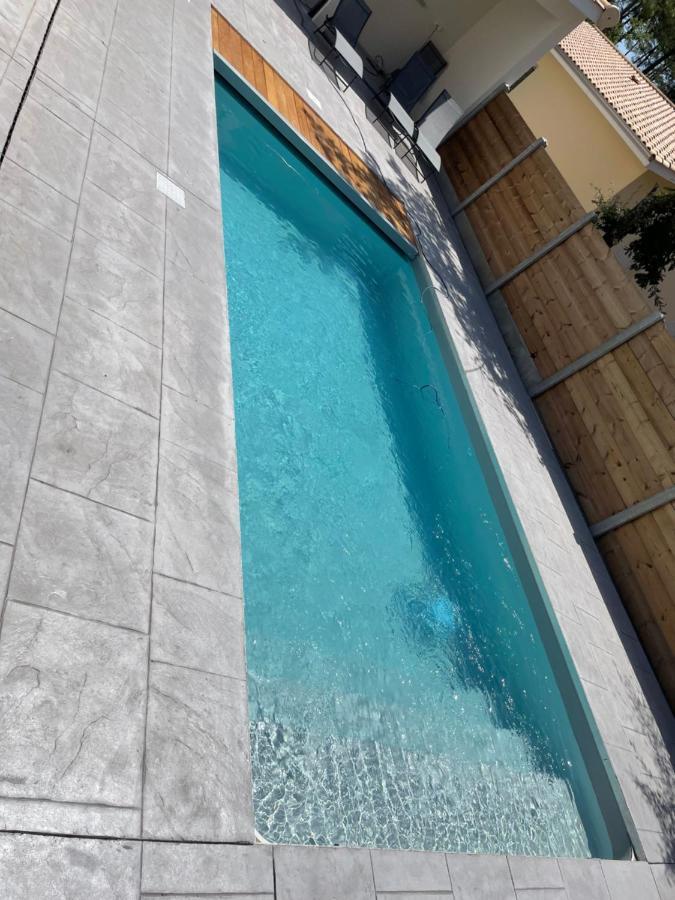 Maison Moderne Avec Piscine Chauffee Lacanau Exterior foto